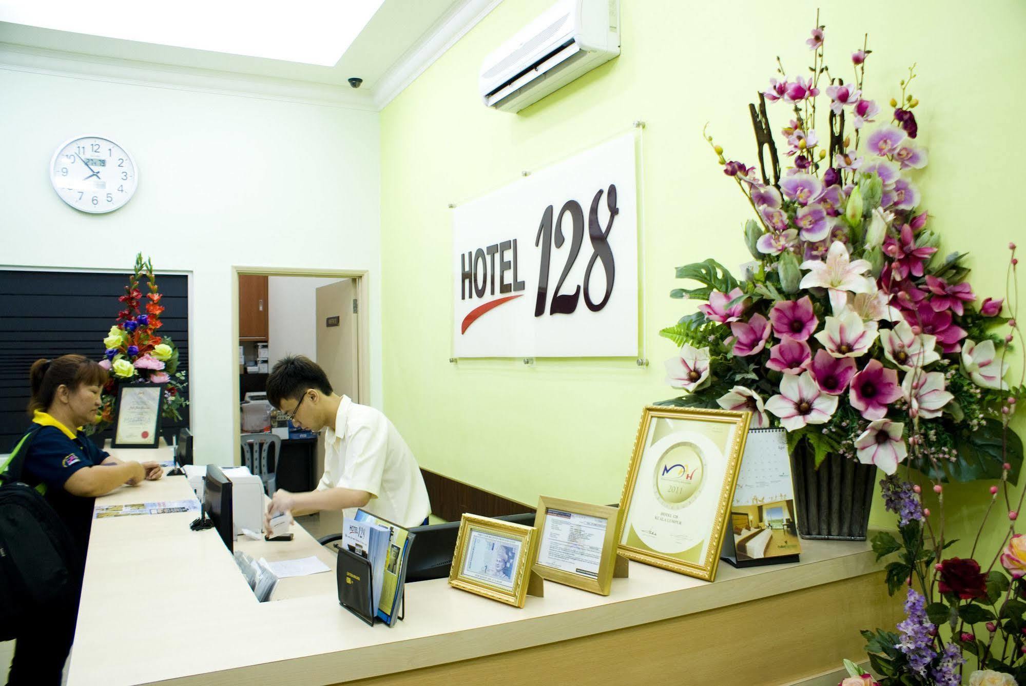 Hotel 128 Kuala Lumpur Bagian luar foto